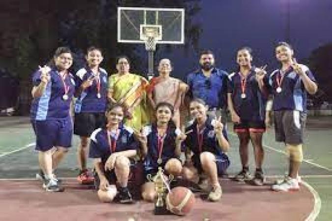 Girls from the Dr. Ambedkar Institute of Management wins the badminton title